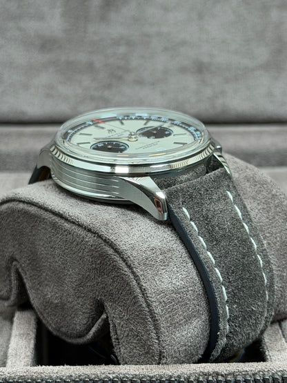 Breitling Premier B01 Panda / 2024 / Full Set / Top Zustand