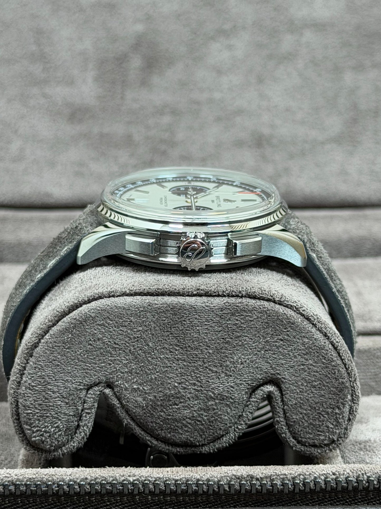 Breitling Premier B01 Panda / 2024 / Full Set / Top Zustand