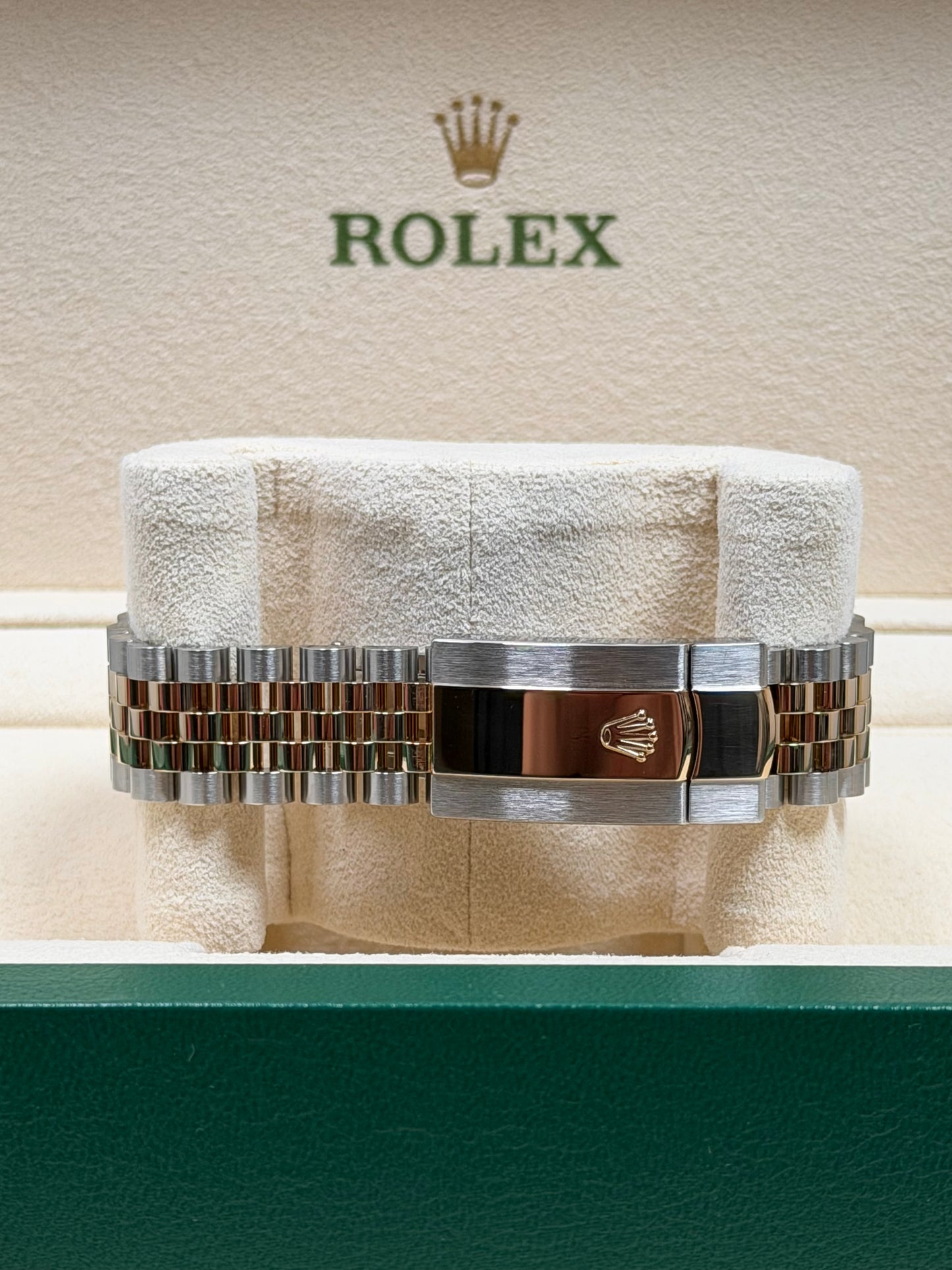 Rolex Datejust 41 126333 Gold-Zifferblatt / 2021 / Full Set / Top Zustand