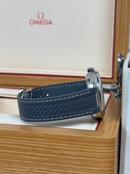Omega Seamaster Aqua Terra 150 M Blau / 2024 / Full Set / Top Zustand