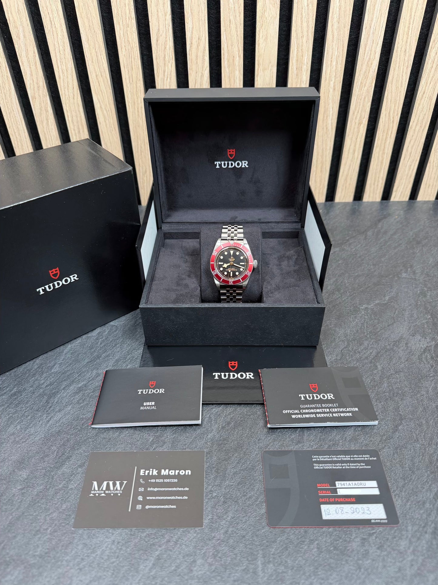 Tudor Black Bay Bordeaux / 2023 / Full Set / Top Zustand