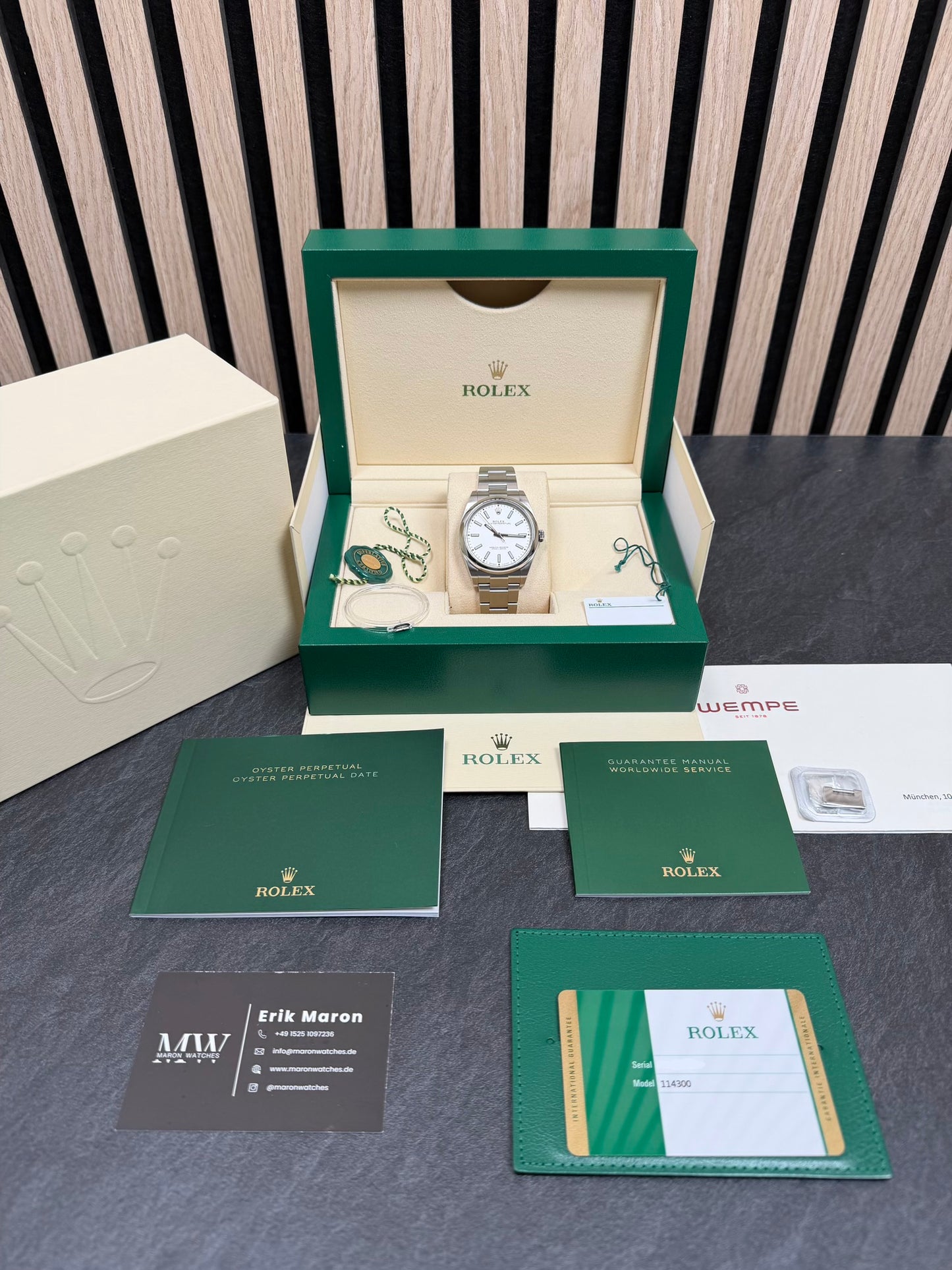 Rolex Oyster Perpetual 39 Weiß / 2019 / Full Set / Top Zustand