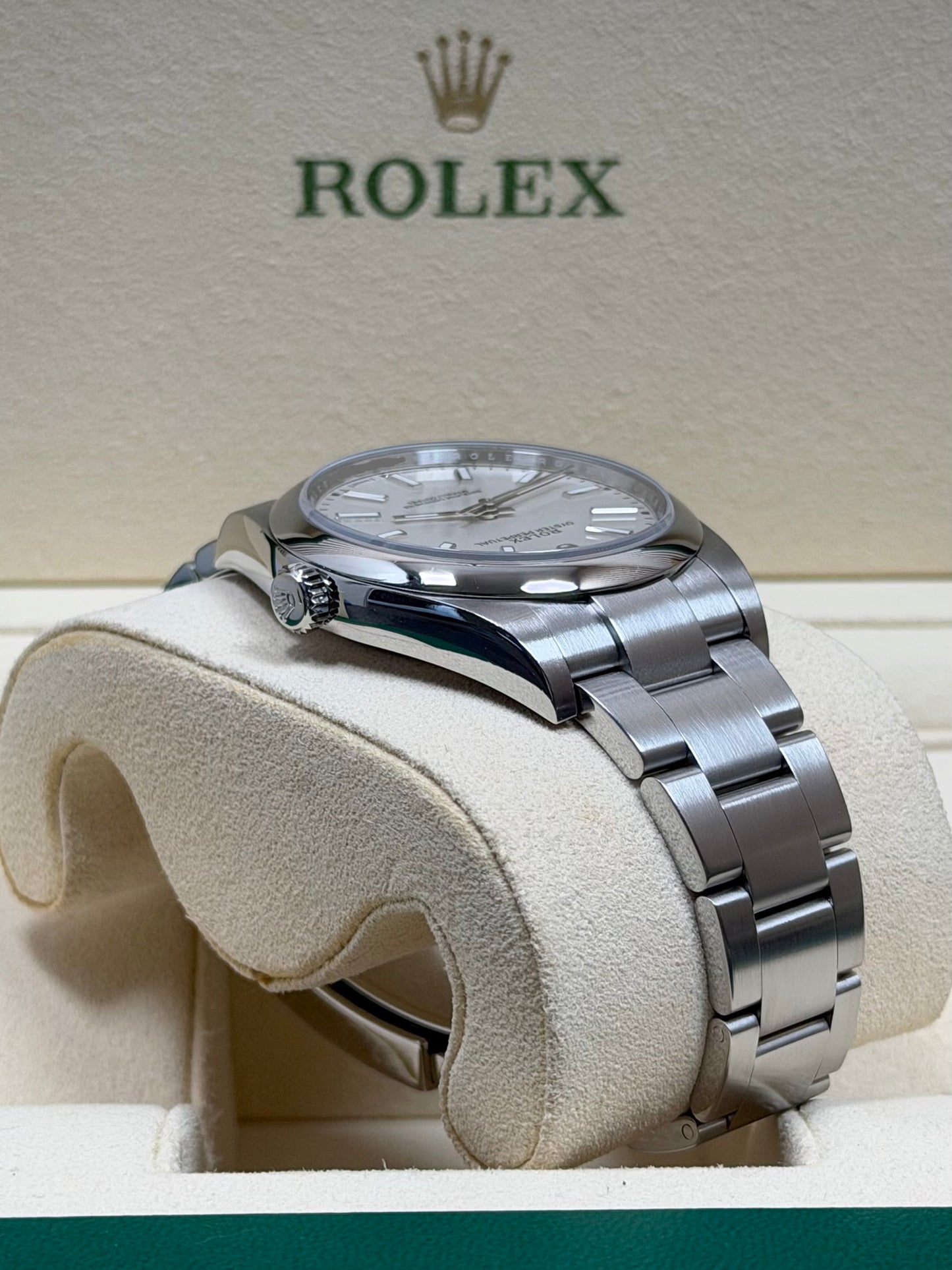 Rolex Oyster Perpetual 39 Weiß / 2019 / Full Set / Top Zustand
