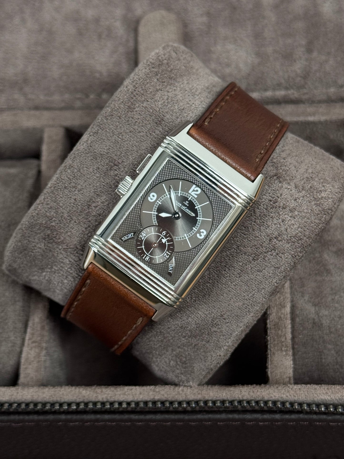 Jaeger LeCoultre Reverso Duoface Day&Night 272.8.54 / 2009 / Full Set / Inkl. Revision 10/2023