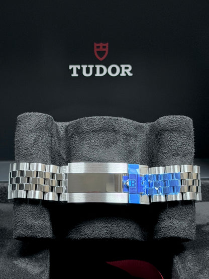 Tudor Black Bay Chrono Weiß "Panda" / 2026 / Full Set / Neu