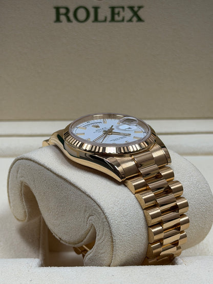 Rolex Day-Date 36 18K Gelbgold / 2015 / Full Set / Top Zustand