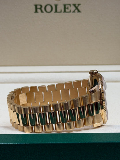 Rolex Day-Date 36 18K Gelbgold / 2015 / Full Set / Top Zustand