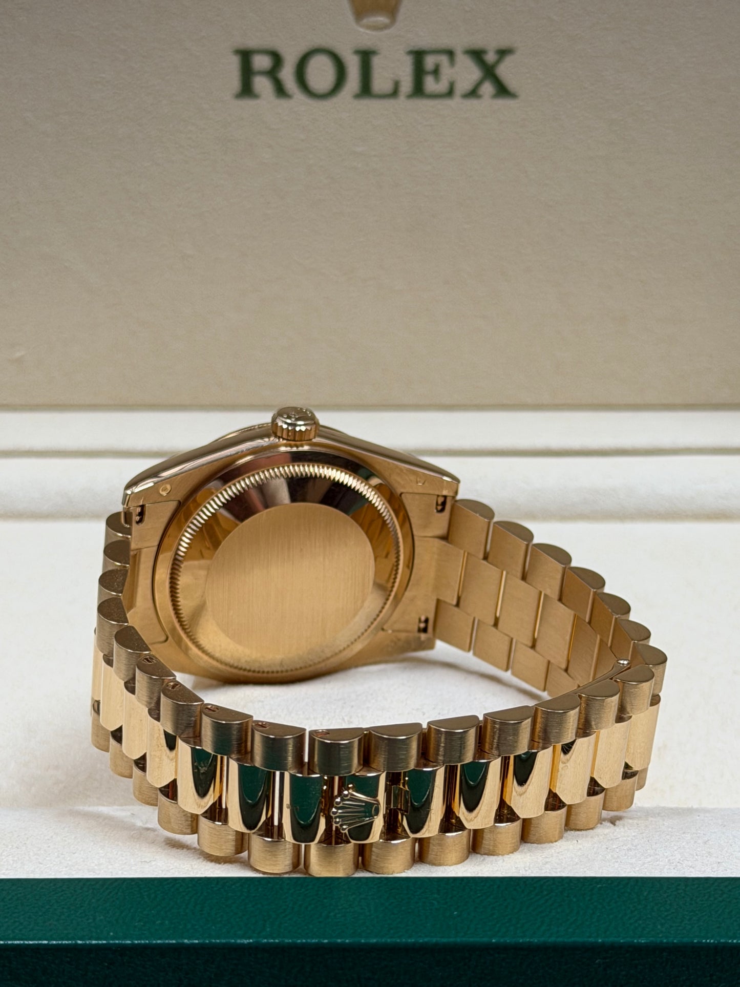 Rolex Day-Date 36 18K Gelbgold / 2015 / Full Set / Top Zustand