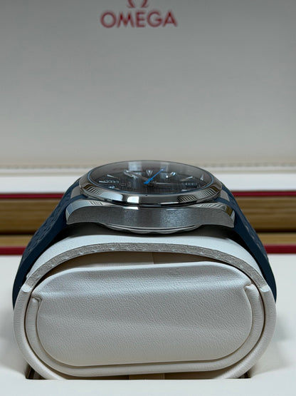 Omega Seamaster Aqua Terra Blau-Grau / 2026 / Full Set / Top Zustand