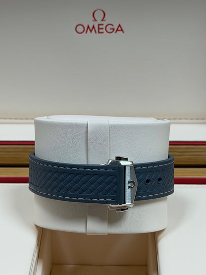 Omega Seamaster Aqua Terra Blau-Grau / 2026 / Full Set / Top Zustand