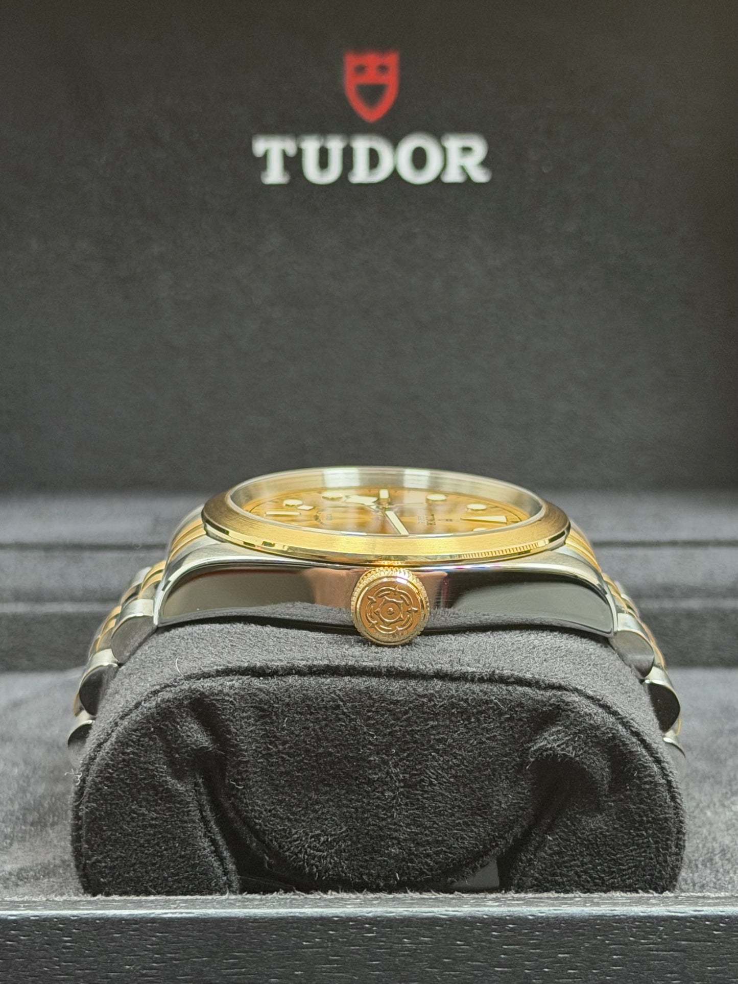 Tudor Black Bay 41 Stahl Gold / 2021 / Full Set / Top Zustand