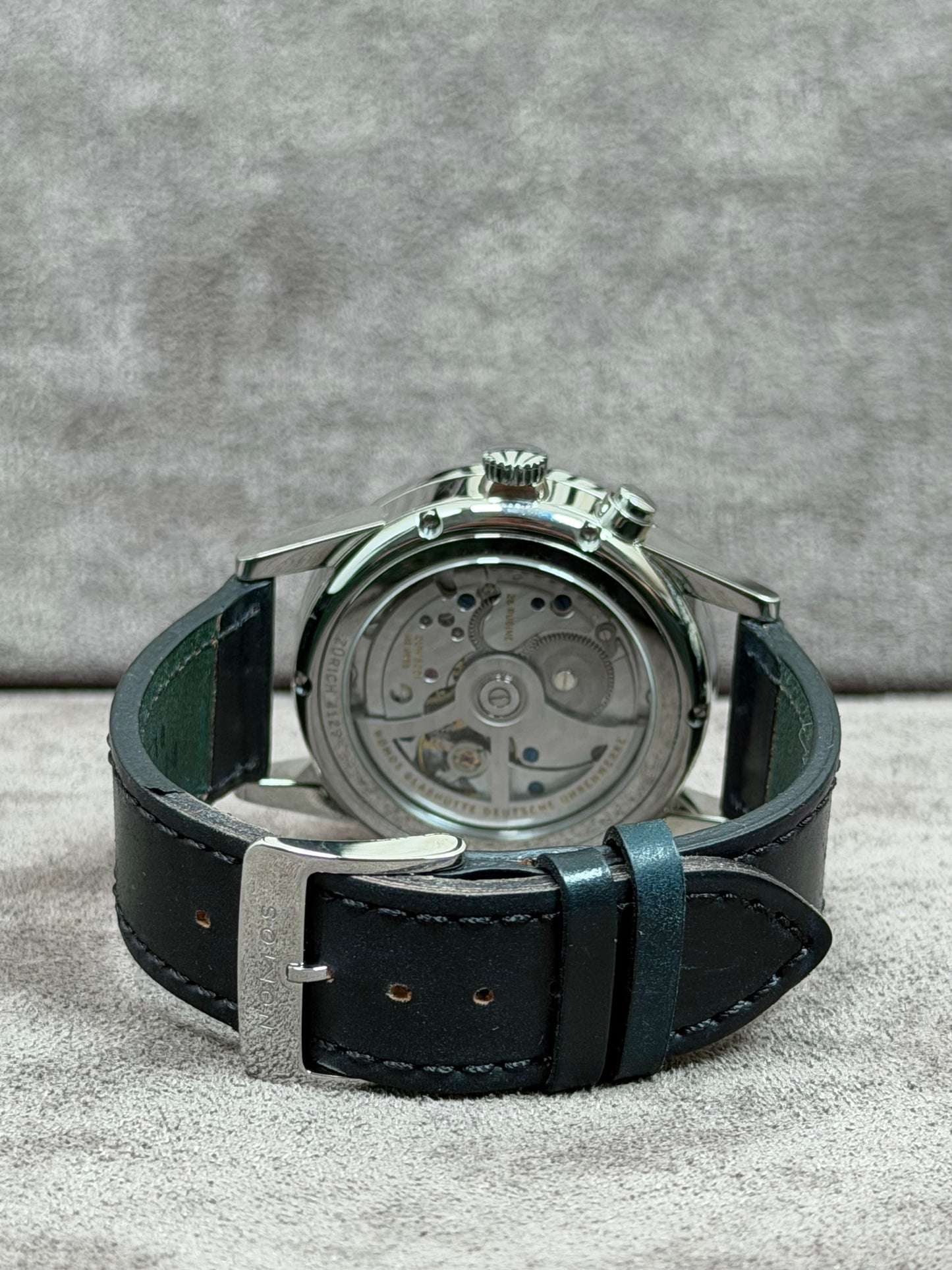 NOMOS Glashütte Zürich Weltzeit Weiß / 2022 / Full Set / Top Zustand