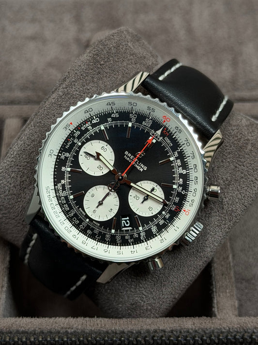 Breitling Navitimer B01 Chronograph 43 / 2021 / Full Set / Top Zustand
