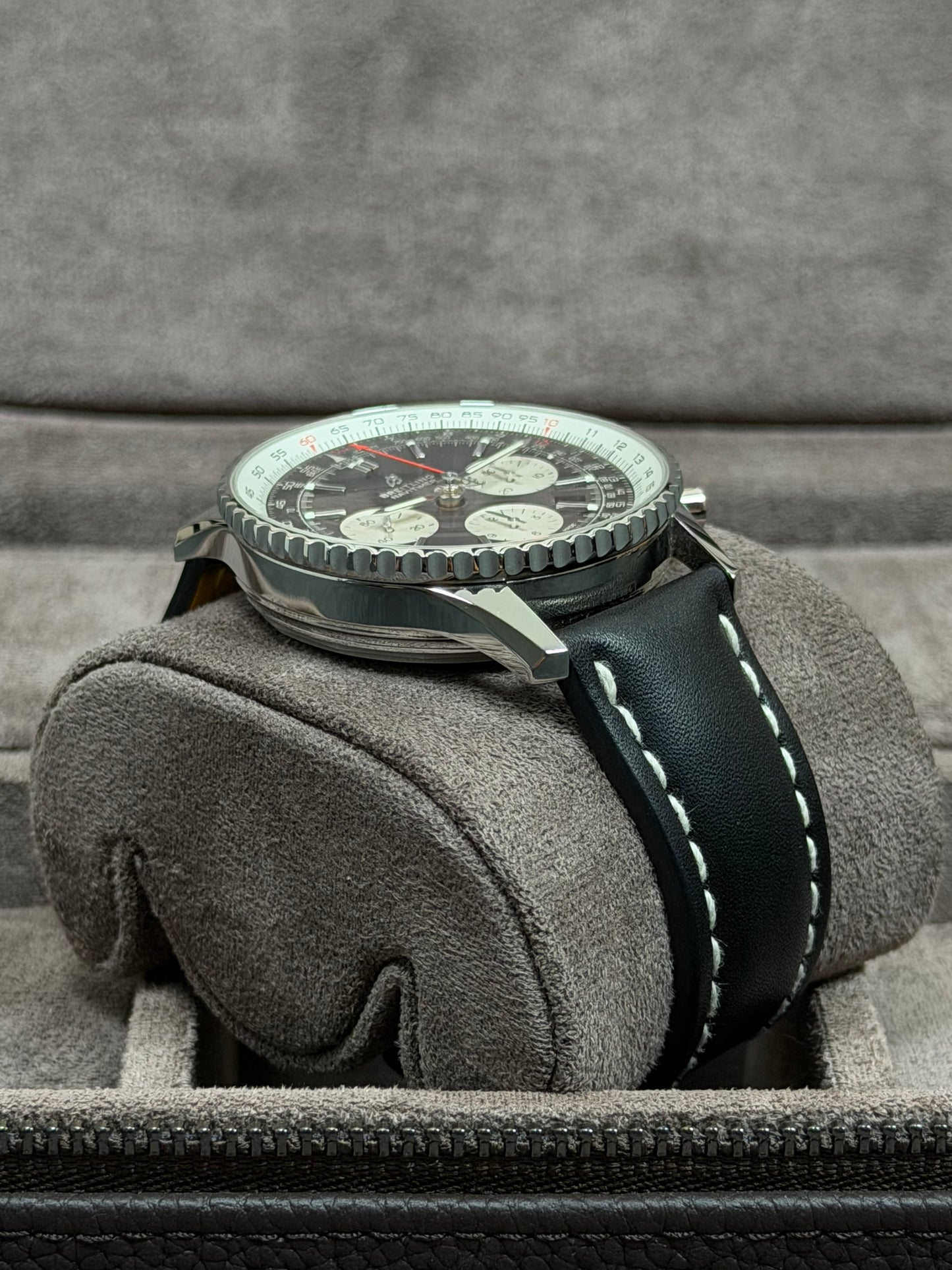 Breitling Navitimer B01 Chronograph 43 / 2021 / Full Set / Top Zustand