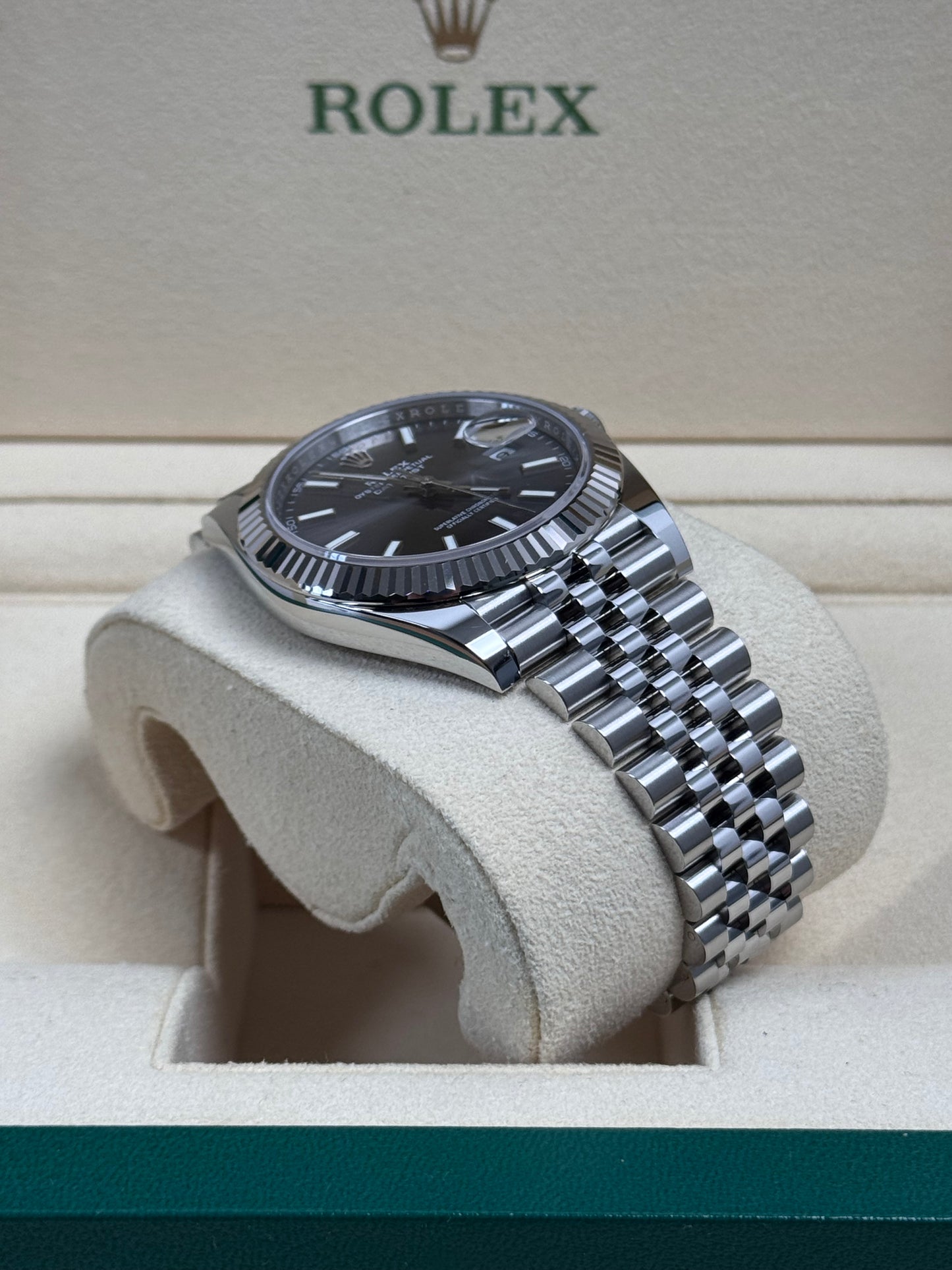Rolex Datejust 41 126334 Rhodium / 2023 / Full Set / Top Zustand