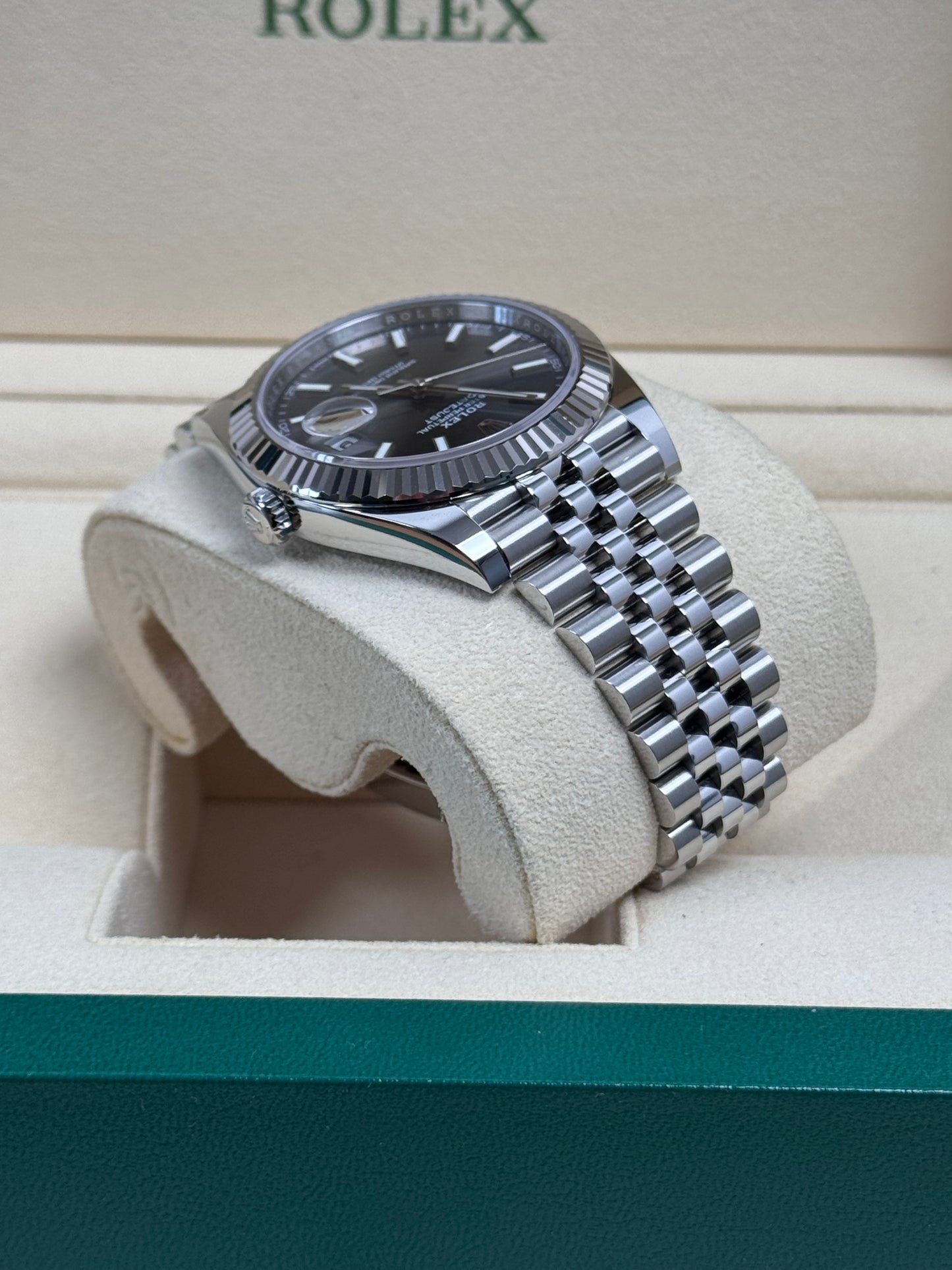 Rolex Datejust 41 126334 Rhodium / 2023 / Full Set / Top Zustand