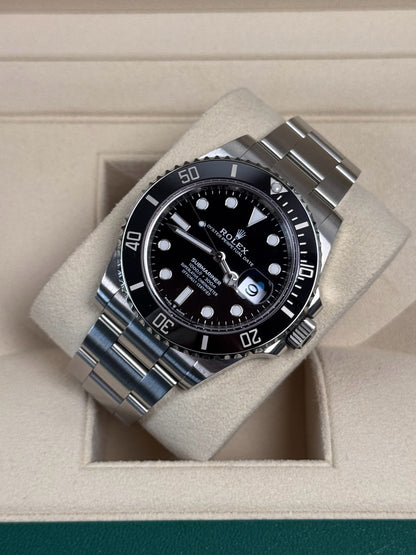 Rolex Submariner Date 126610LN / 2024 / Full Set / Top Zustand