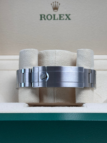 Rolex Submariner Date 126610LN / 2024 / Full Set / Top Zustand