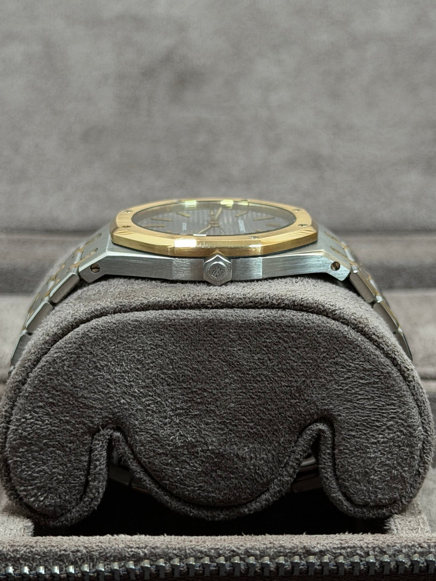 Audemars Piguet Royal Oak 14700SA / Service 2026 / 1992 / Top Zustand