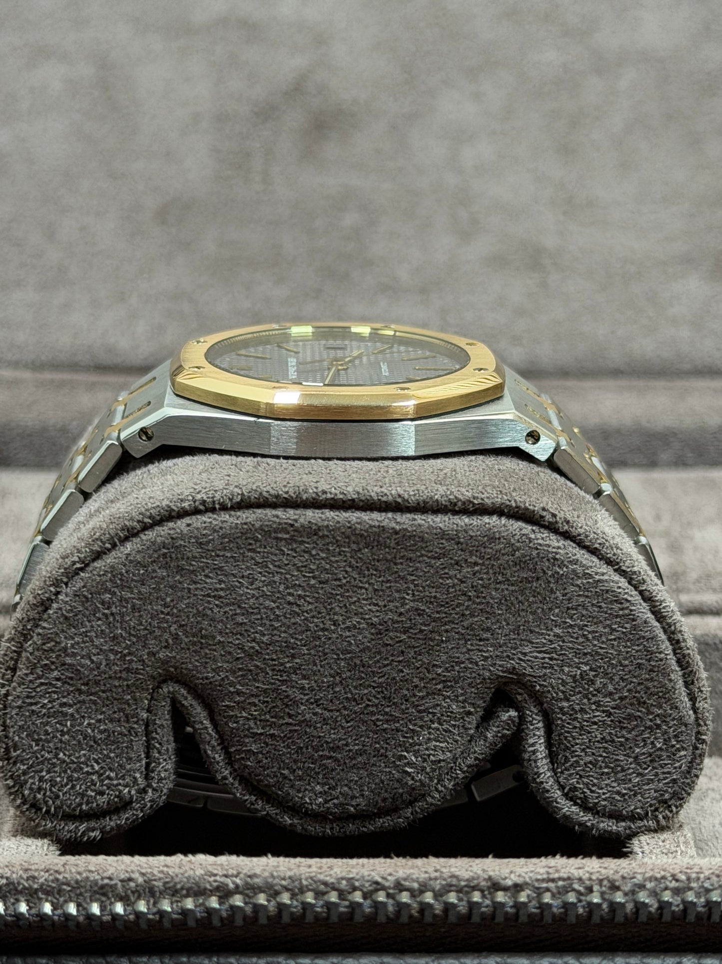 Audemars Piguet Royal Oak 14700SA / Service 2026 / 1992 / Top Zustand