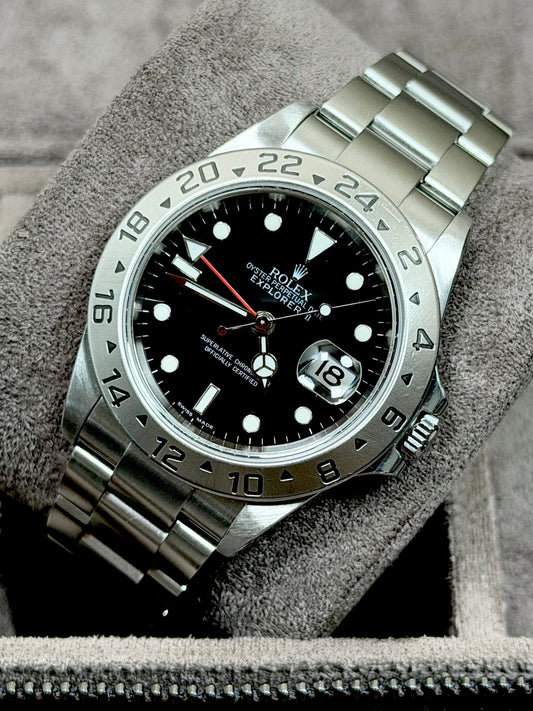 Rolex Explorer 2 16570 No Holes / 2007 / Box & Uhr / Sehr gut