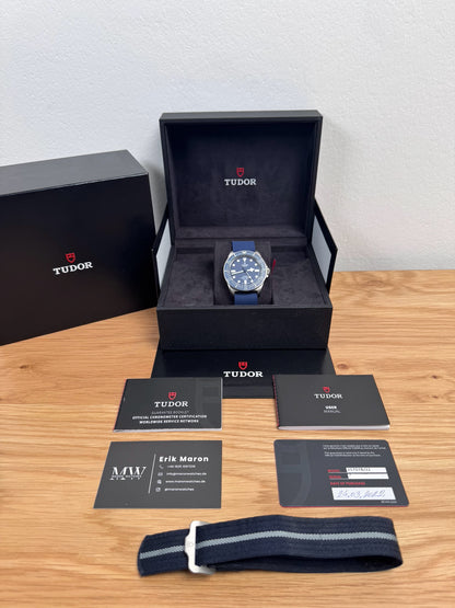Tudor Pelagos FXD Blau / 2022 / Full Set / Neuwertig