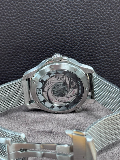 Omega Seamaster Diver 300m James Bond  / 2024 / Full Set / Top Zustand
