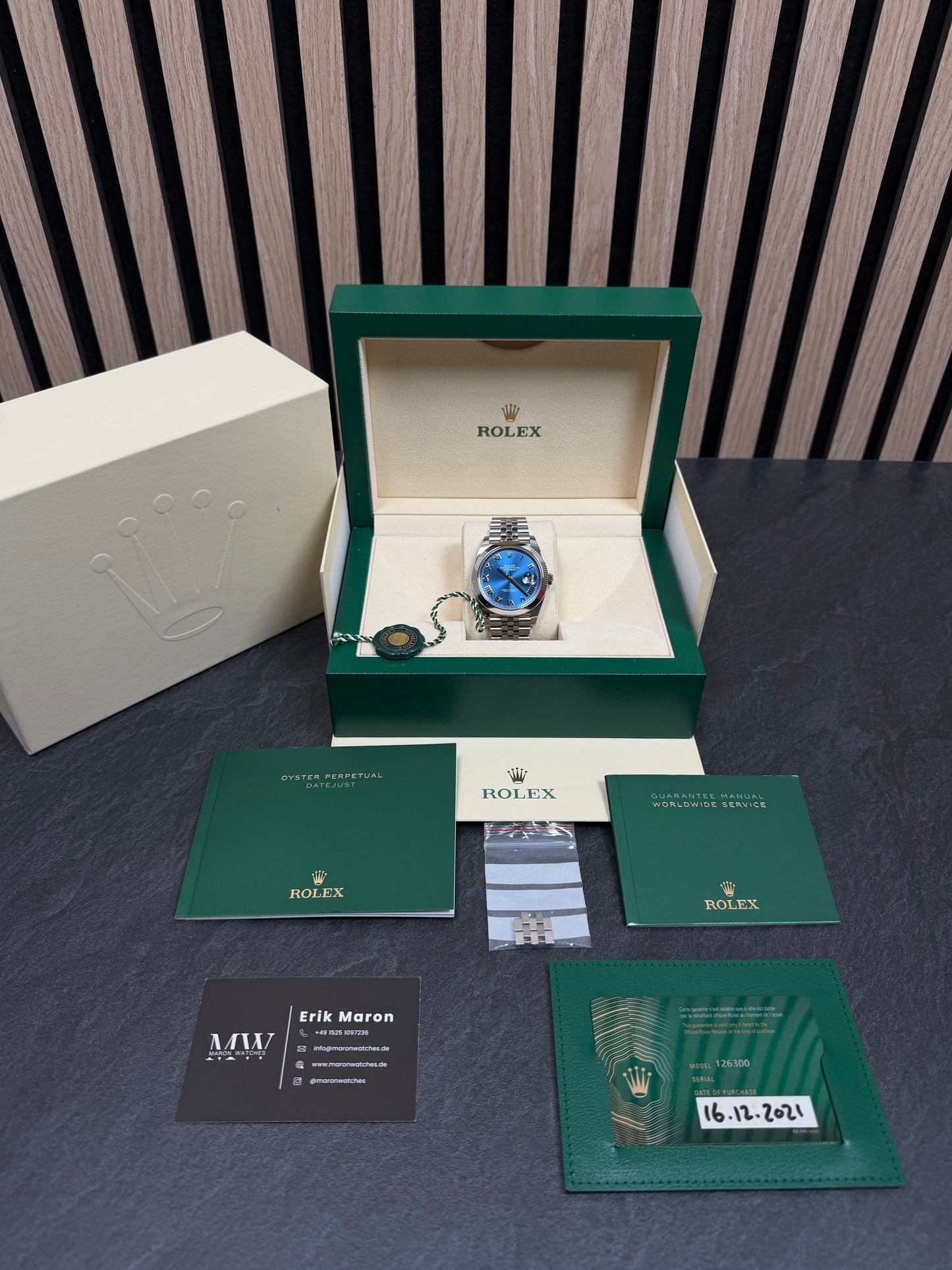 Rolex Datejust 41 126300 Azzurro-Blau / 2021 / Full Set / Sehr gut