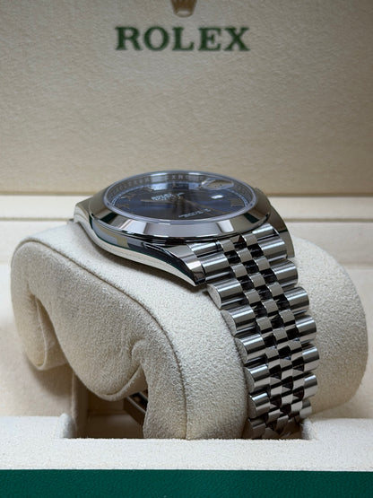 Rolex Datejust 41 126300 Azzurro-Blau / 2021 / Full Set / Sehr gut
