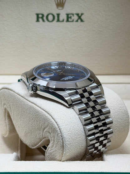 Rolex Datejust 41 126300 Azzurro-Blau / 2021 / Full Set / Sehr gut