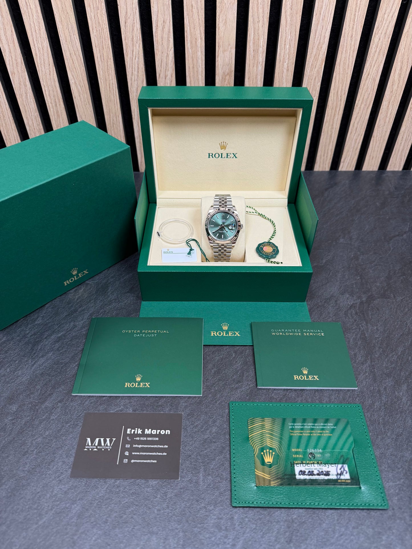 Rolex Datejust 41 126334 Mint Grün / 2025 / Full Set / Neuwertig