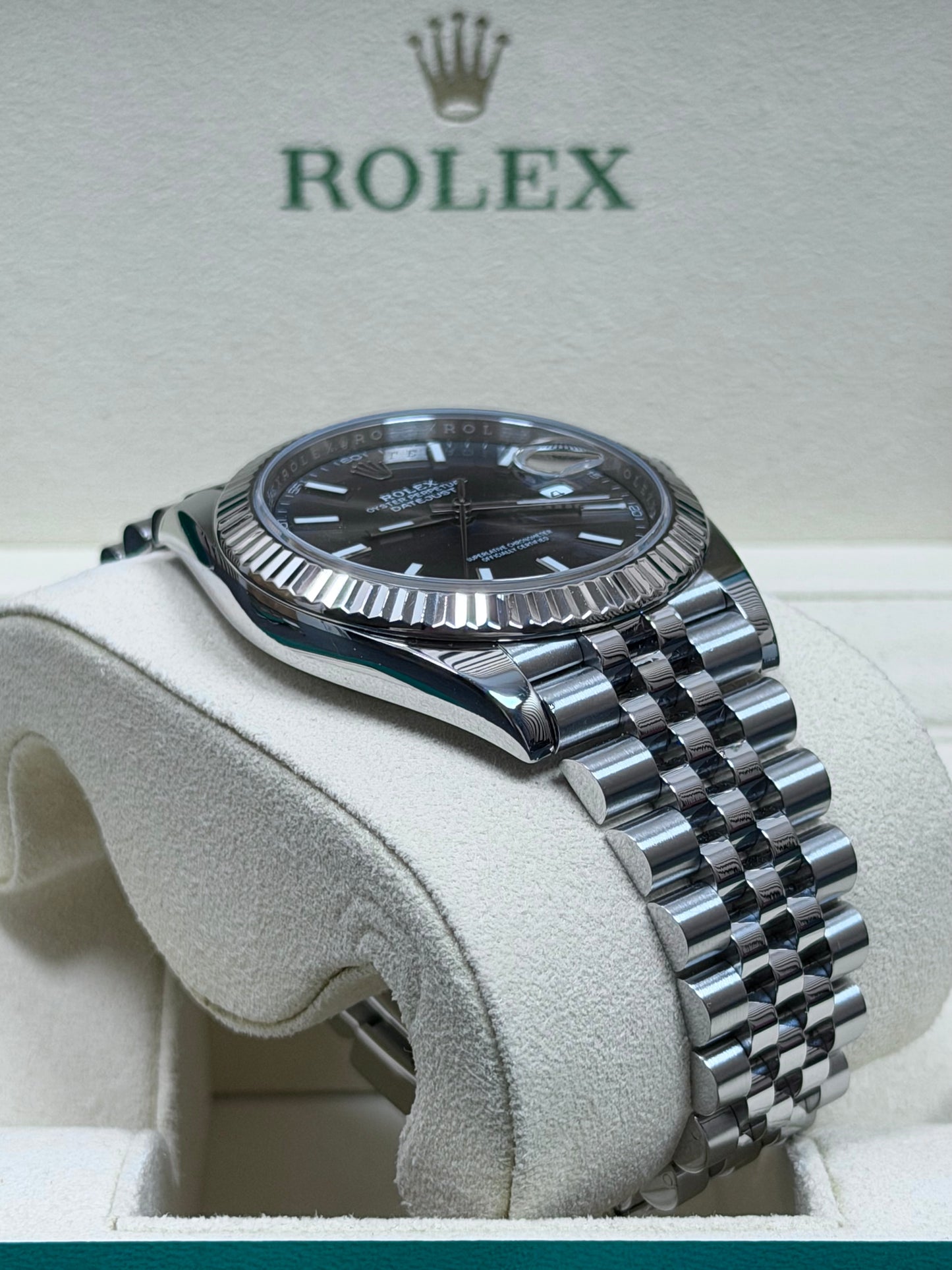 Rolex Datejust 41 126334 Rhodium / 2019 / Full Set / Sehr gut