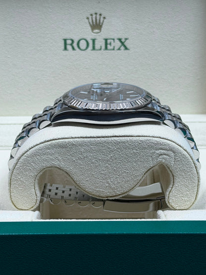 Rolex Datejust 41 126334 Rhodium / 2019 / Full Set / Sehr gut
