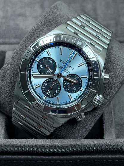 Breitling Chronomat B01 42 Ice Blue / 2025 / Full Set / Top Zustand