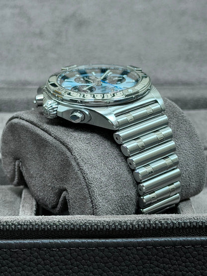 Breitling Chronomat B01 42 Ice Blue / 2025 / Full Set / Top Zustand
