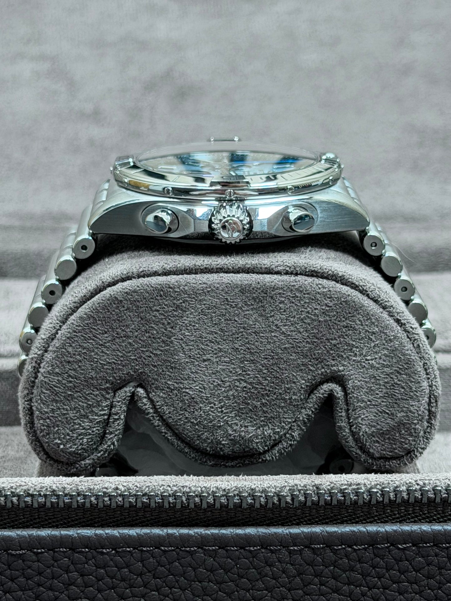 Breitling Chronomat B01 42 Ice Blue / 2025 / Full Set / Top Zustand