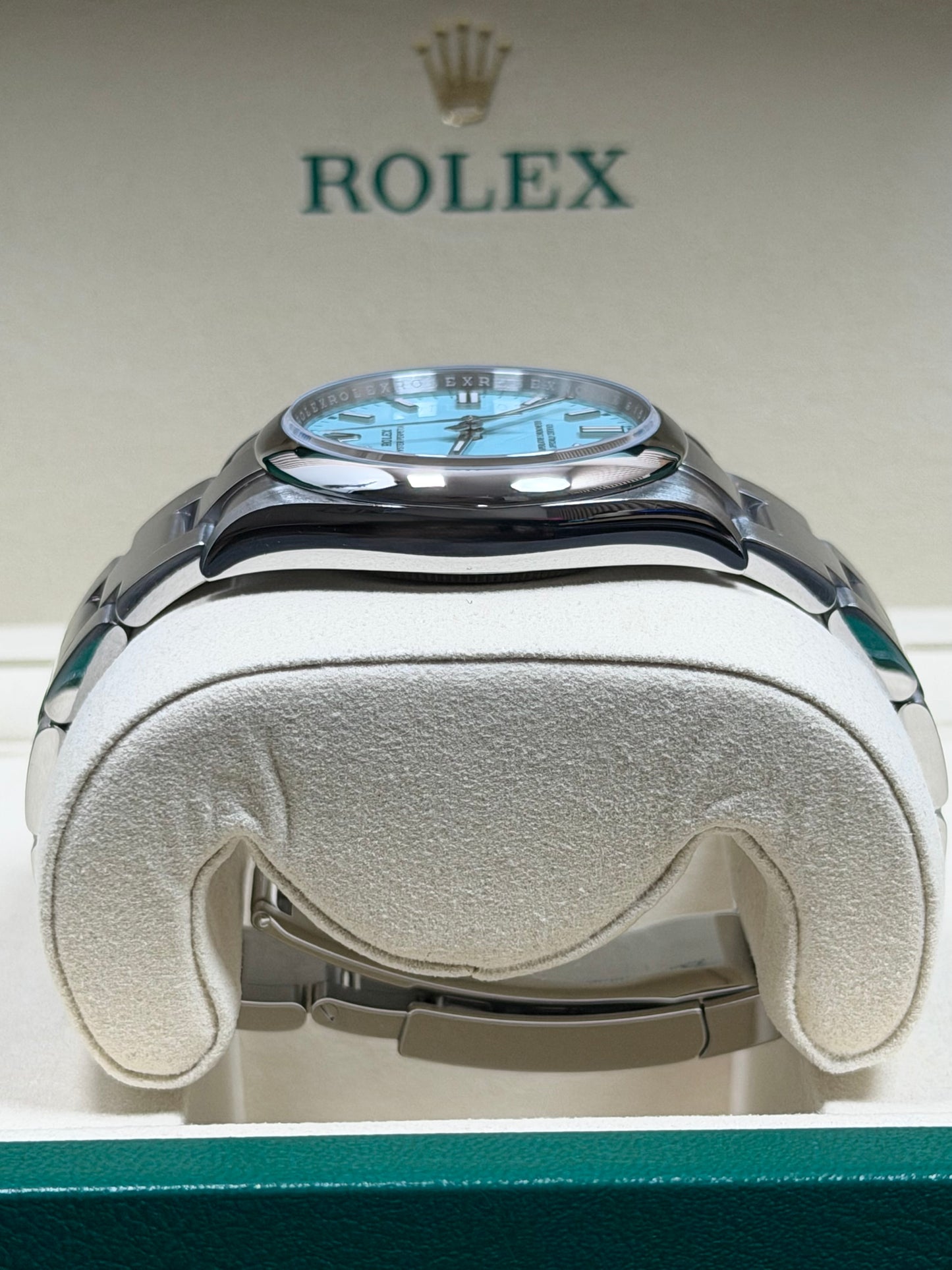 Rolex Oyster Perpetual 36 "Tiffany" 126000 / 2025 / Full Set / Neuwertig
