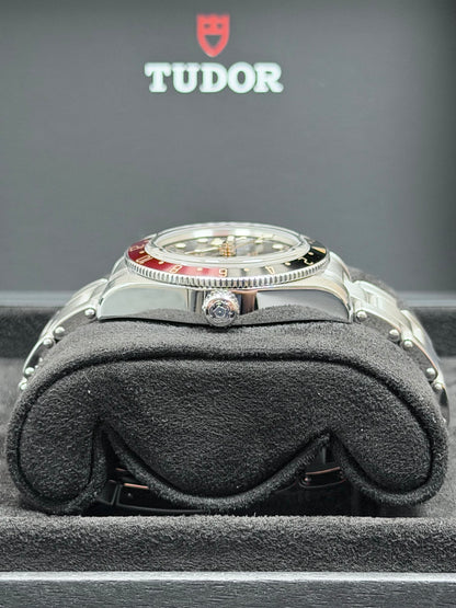Tudor Black Bay 58 GMT / 2026 / Full Set / Top Zustand