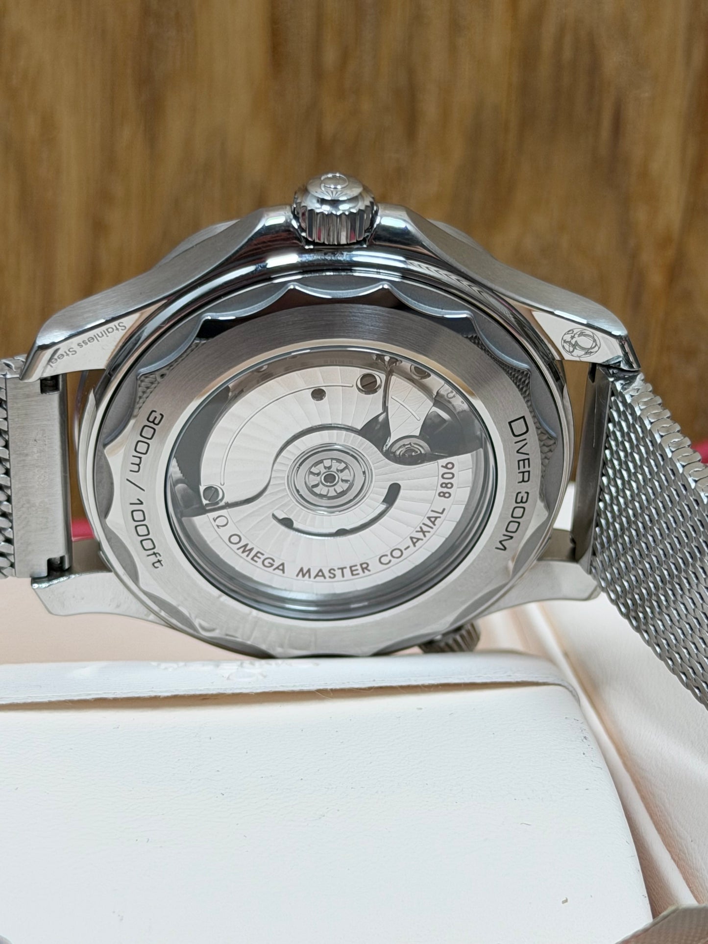 Omega Seamaster Diver 300M / 2025 / Top Zustand
