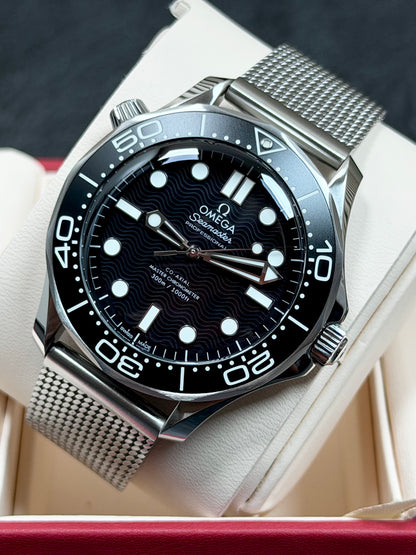 Omega Seamaster Diver 300M / 2025 / Top Zustand