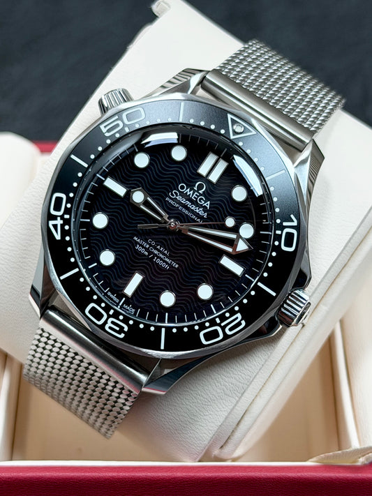 Omega Seamaster Diver 300M / 2025 / Top Zustand