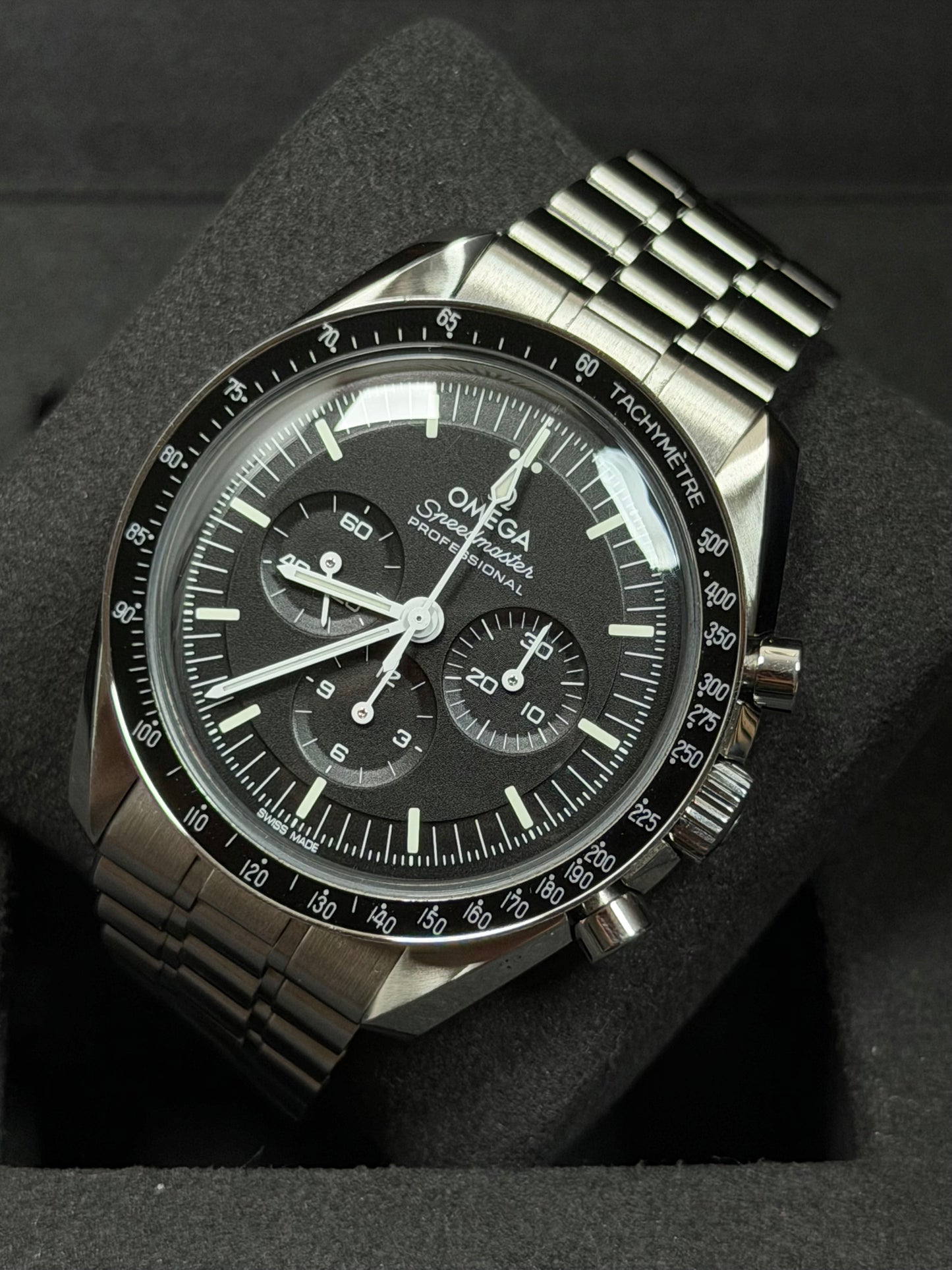 Omega Speedmaster Moonwatch Hesalit / 2024 / Full Set / Top Zustand