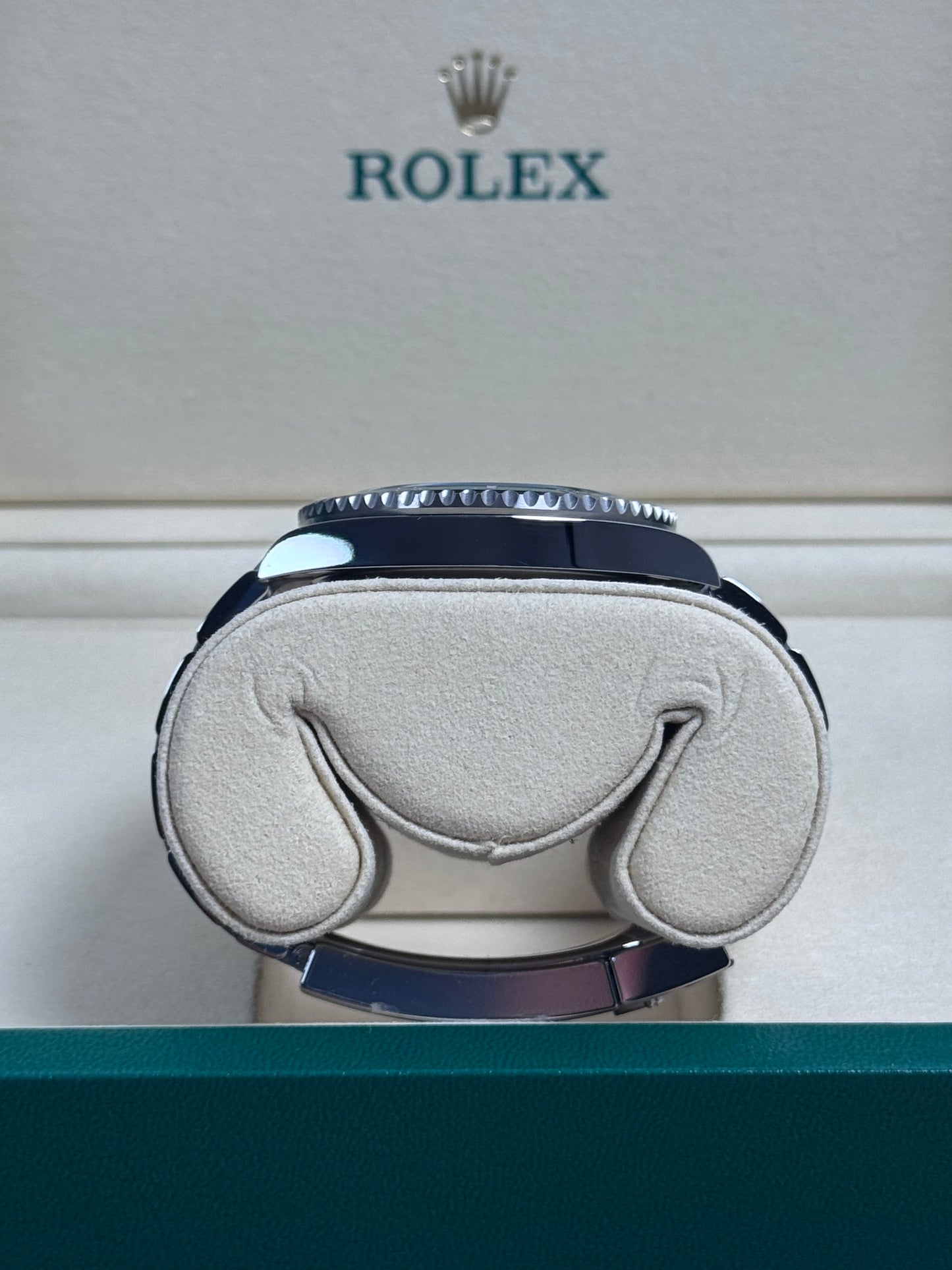 Rolex Submariner 126610LV "Starbucks" MK2 / 2024 / Full Set / Teilverklebt