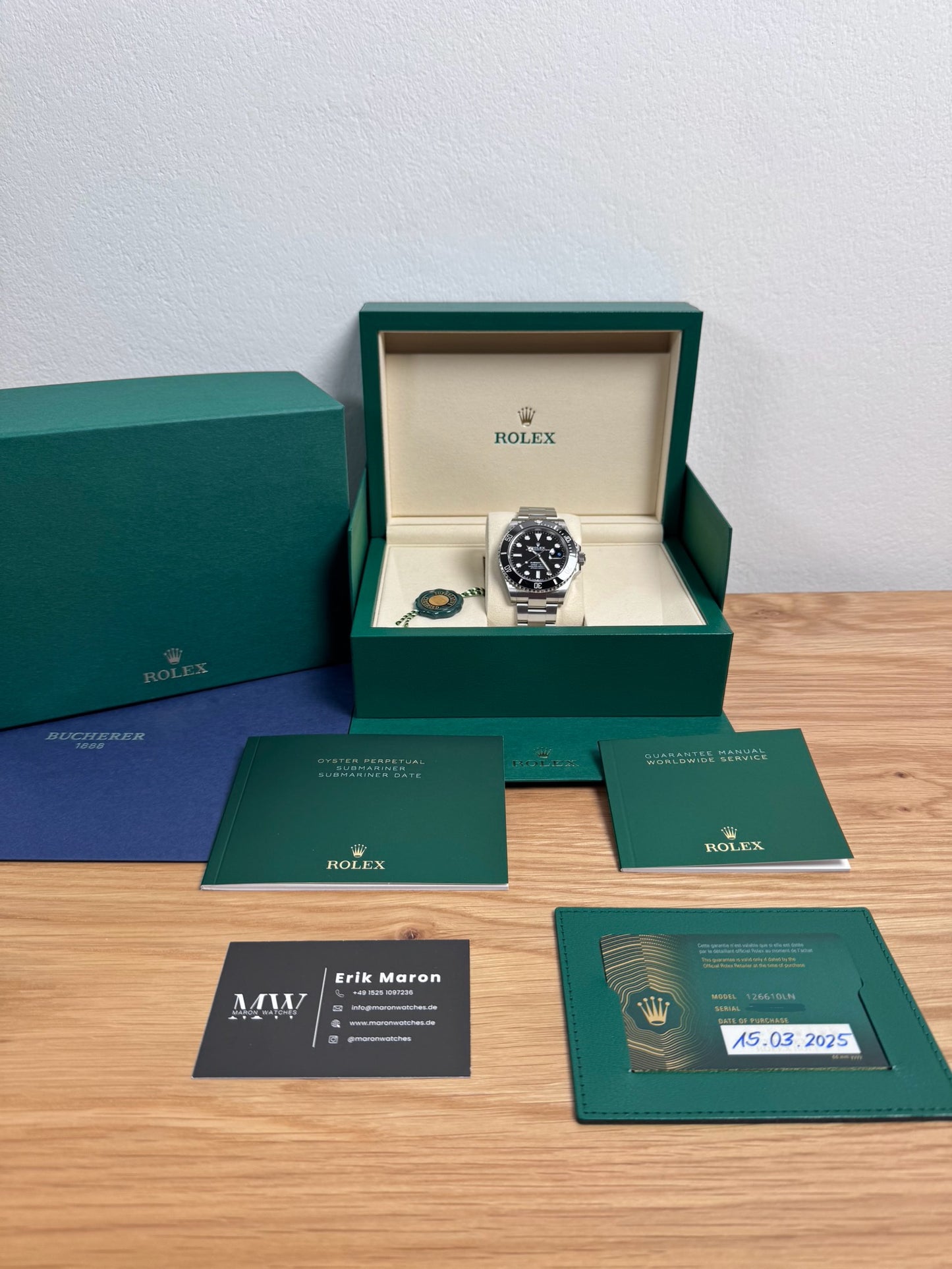 Rolex Submariner Date 126610LN / 2025 / Full Set / Sehr gut