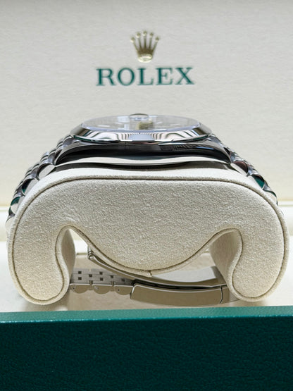 Rolex Datejust 41 126300 Grün Ombré/ 2026 / Full Set / Ungetragen