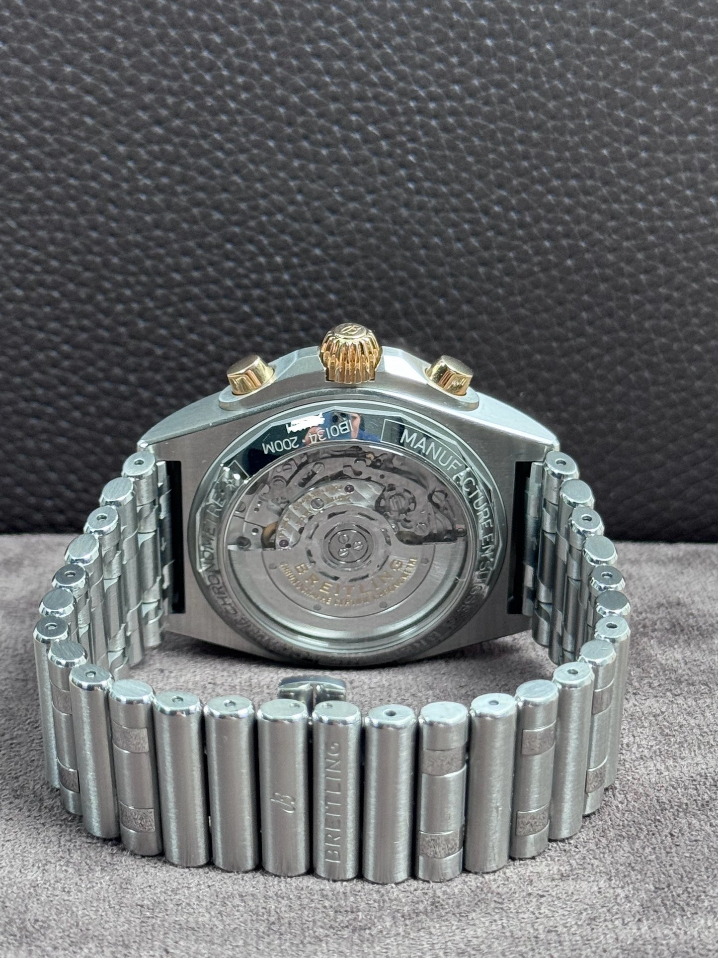Breitling Chronomat B01 42 Bicolor / 2022 / Full Set / Top Zustand