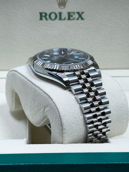 Rolex Datejust 41 126334 Mint Grün / 2022 / Full Set / Top Zustand