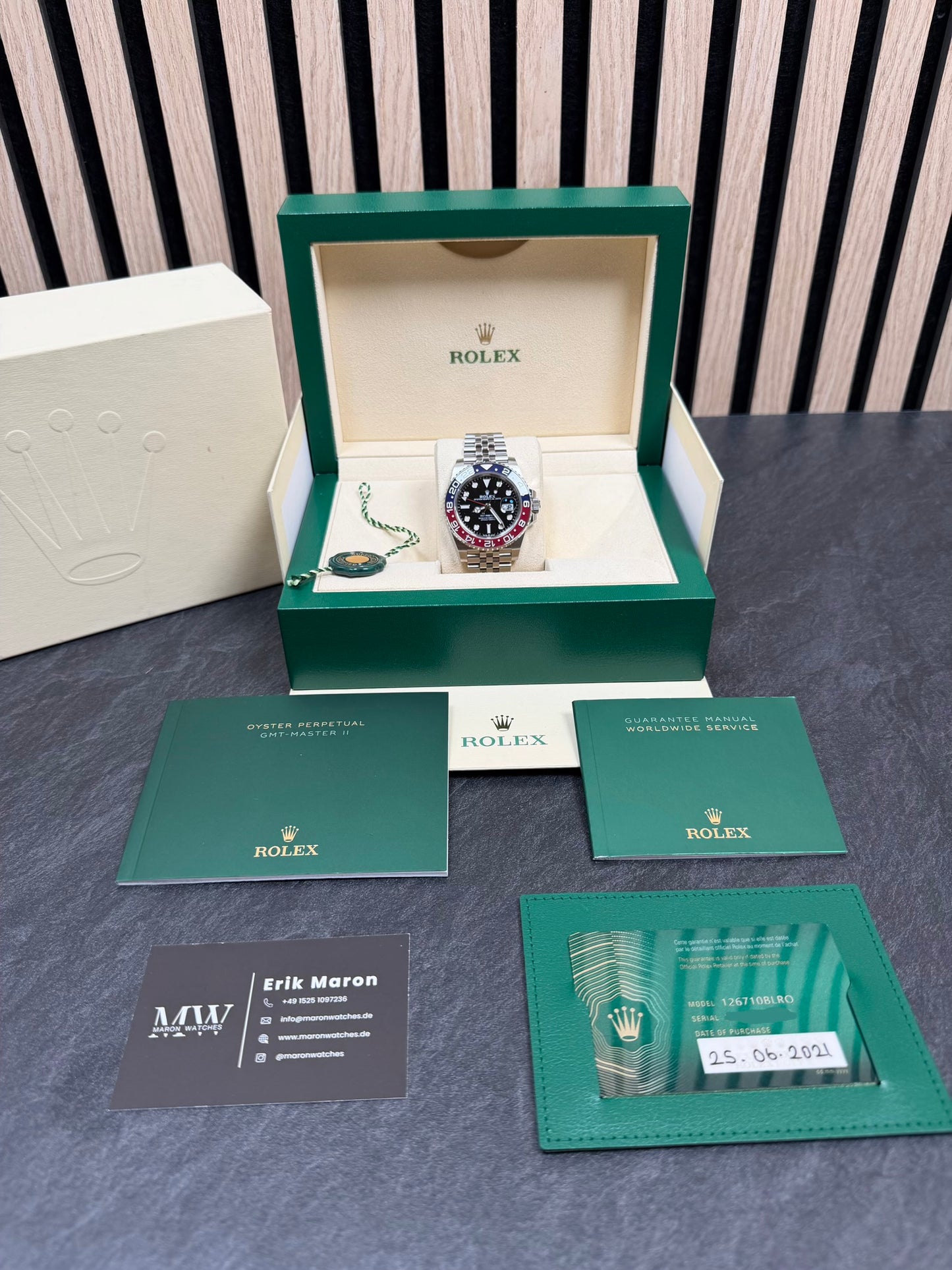 Rolex GMT Master 2 "Pepsi" 126710BLRO / 2021 / Full Set / Sehr gut