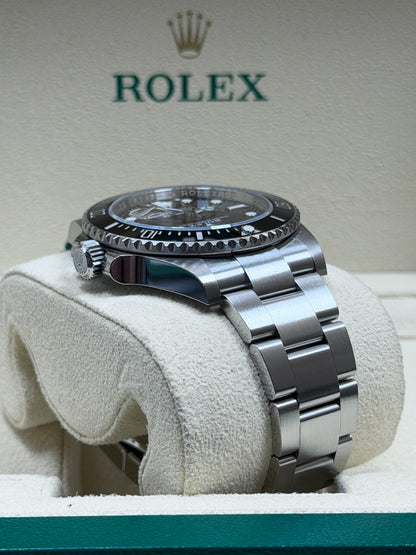 Rolex Submariner Date 126610LN / 2023 / Full Set / Sehr gut