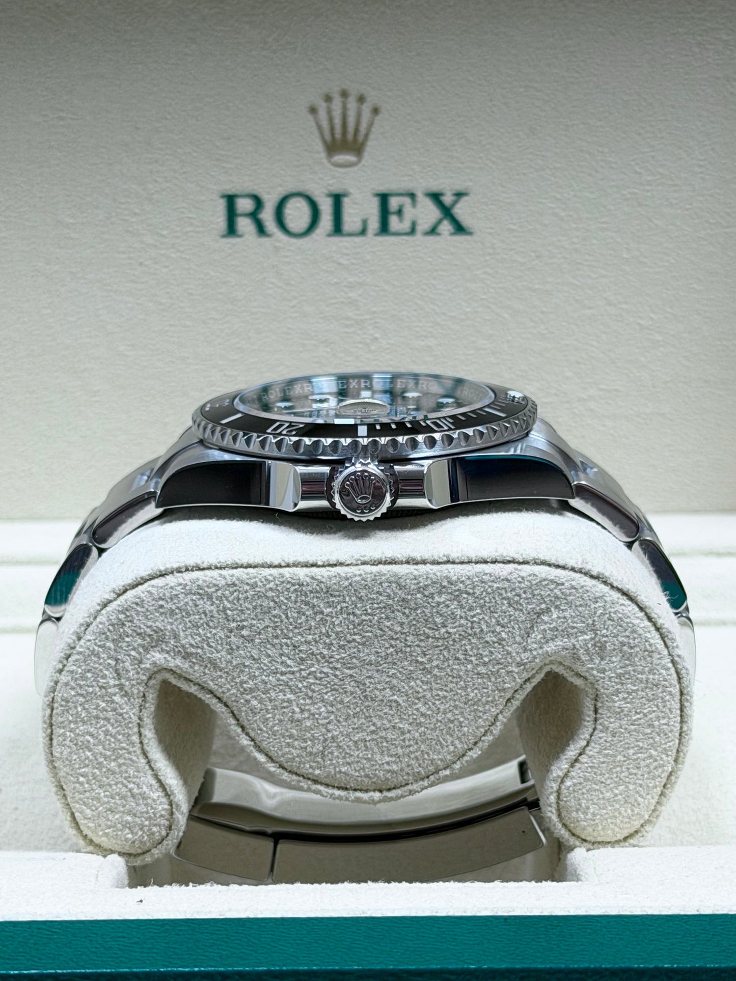 Rolex Submariner Date 126610LN / 2023 / Full Set / Sehr gut